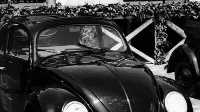 Non mostrate quelle immagini del Maggiolino! VW (Messico) condanna le foto storiche esposte da un dealer