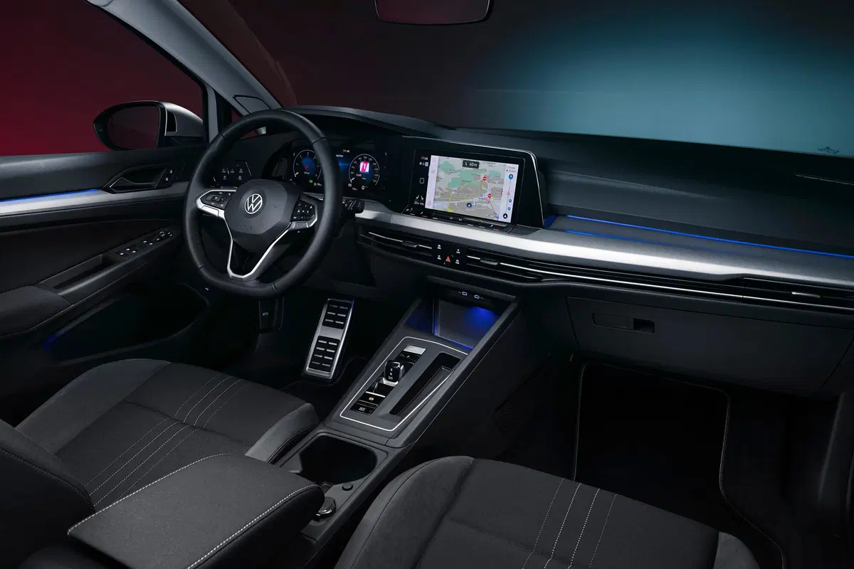Volkswagen Golf Variant, svelata la wagon (14)