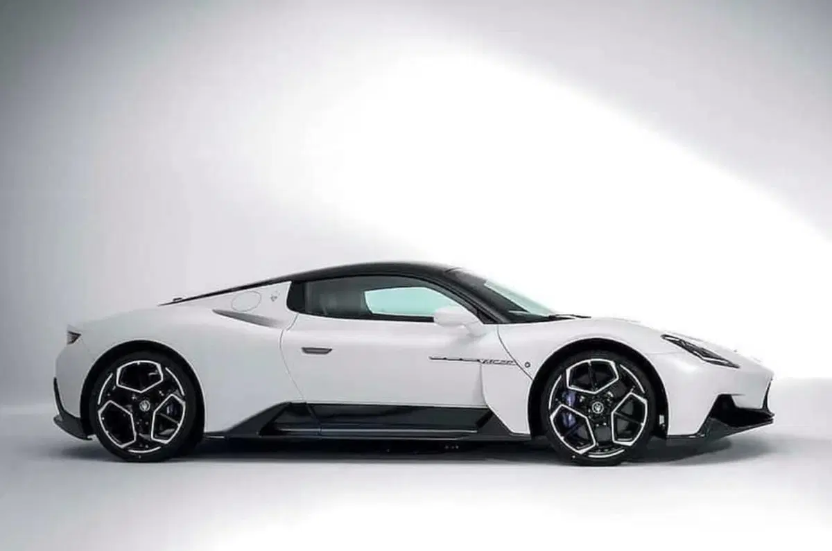 Maserati MC20, la nuova “Maserati Corse” del Tridente (5)