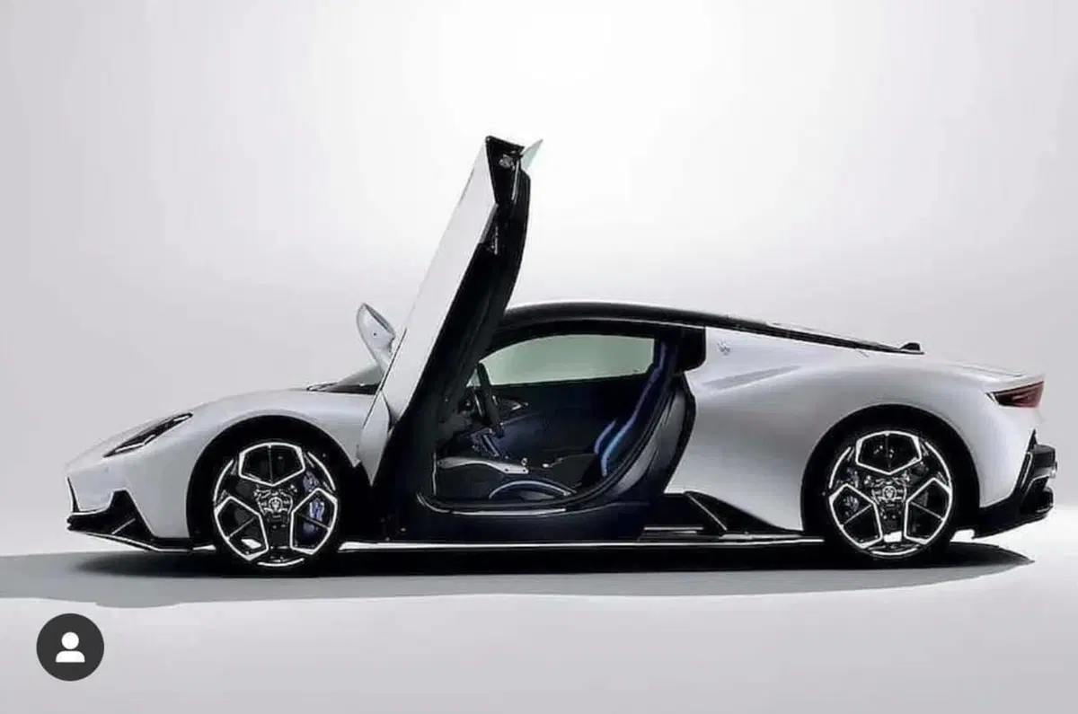 Maserati MC20, la nuova “Maserati Corse” del Tridente (4)