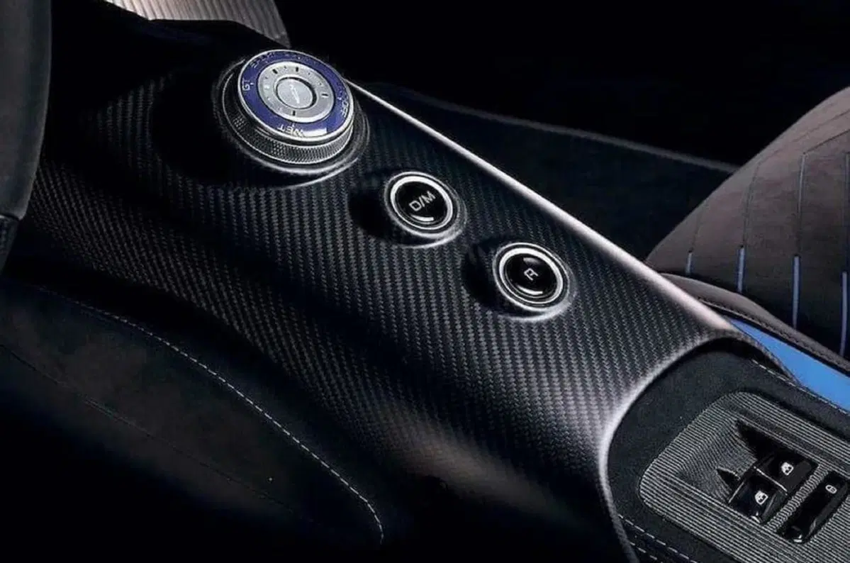 Maserati MC20, la nuova “Maserati Corse” del Tridente (10)