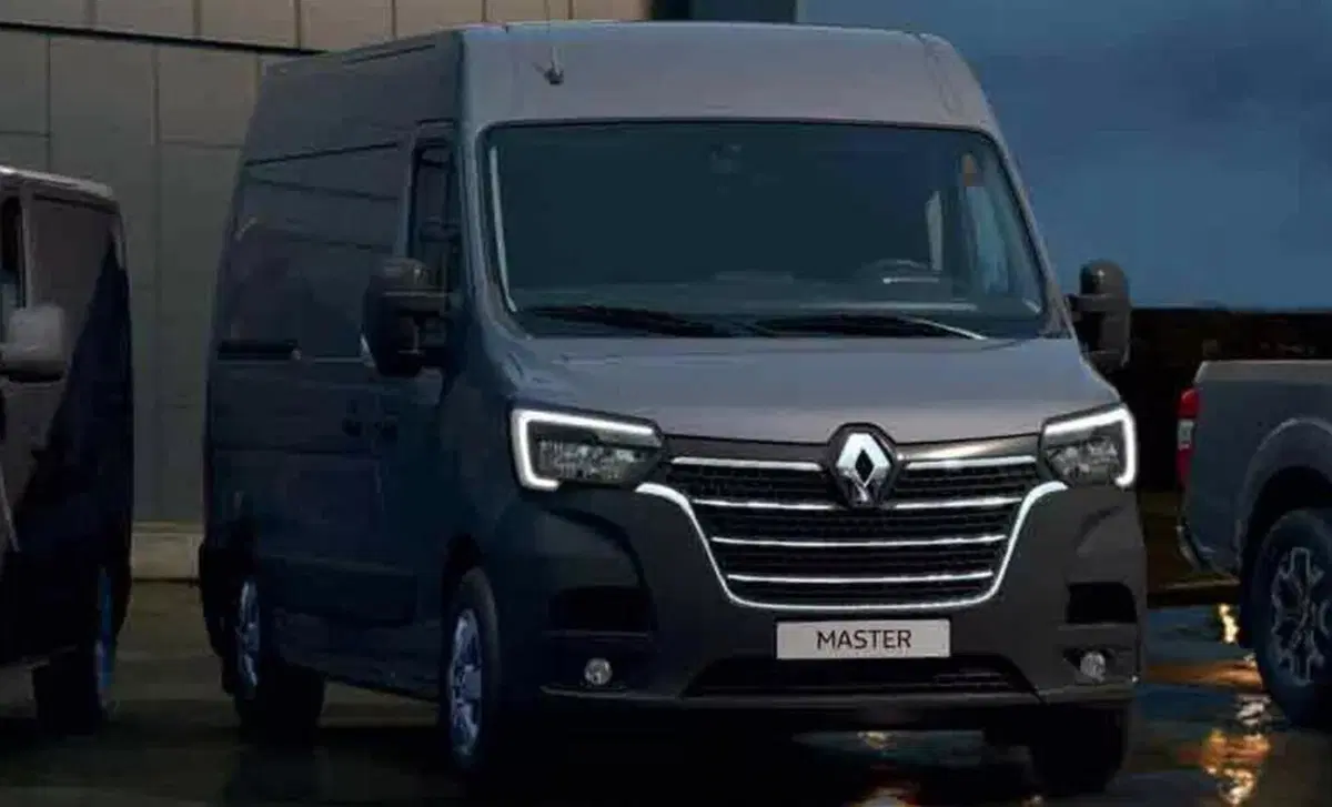 Renault Trucks Master Furgone (2010->>) (4)