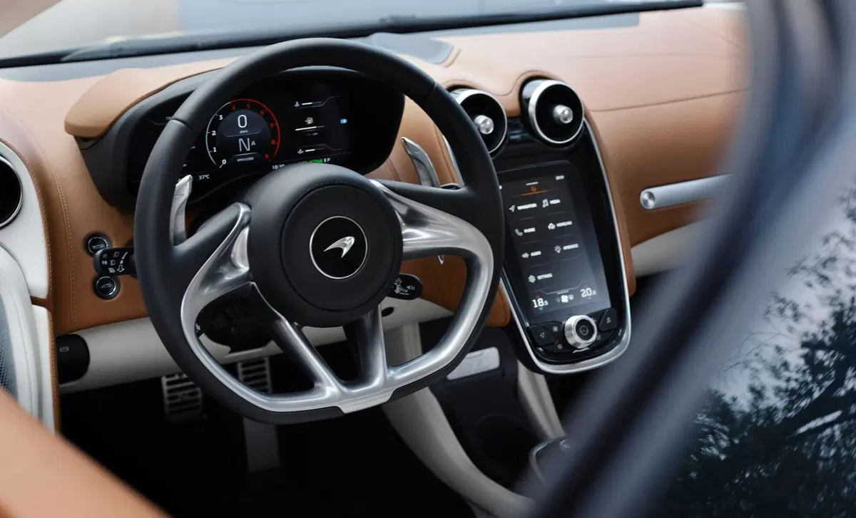 McLaren GT (2019-23) (15)