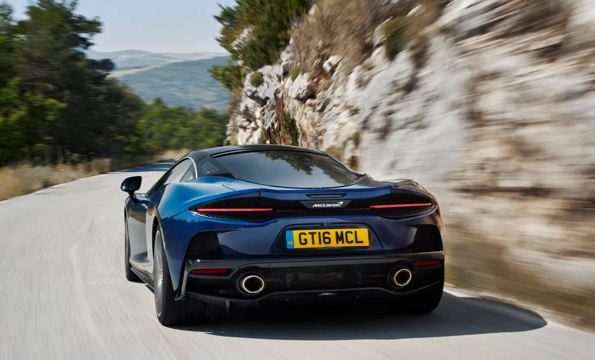 McLaren GT (2019-23) (5)