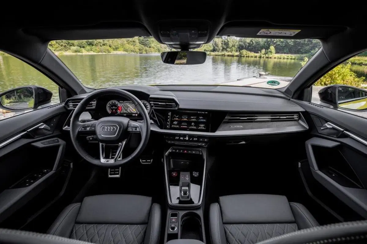 Nuova Audi S3 2020: berlina o Sportback, ma sportiva hi-tech [310CV 4x4, 49K] (3)