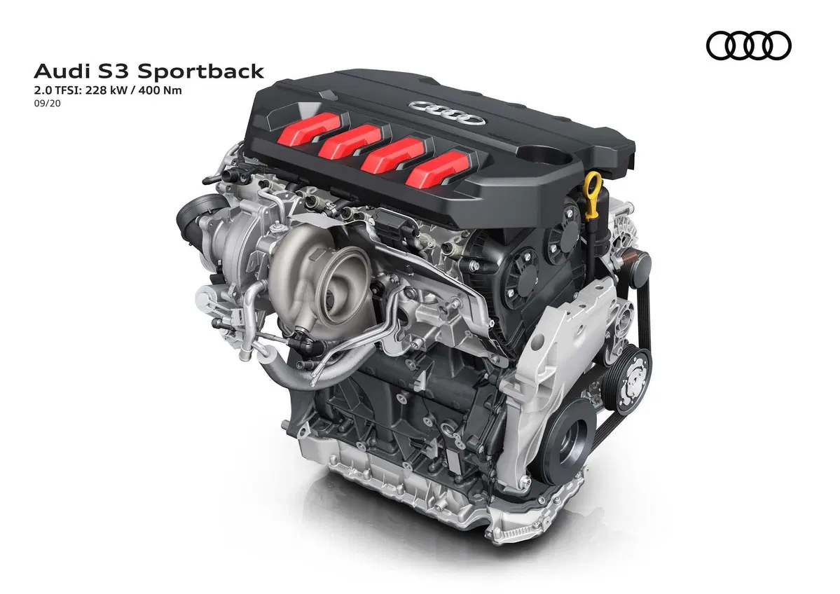 Nuova Audi S3 2020: berlina o Sportback, ma sportiva hi-tech [310CV 4x4, 49K] (5)