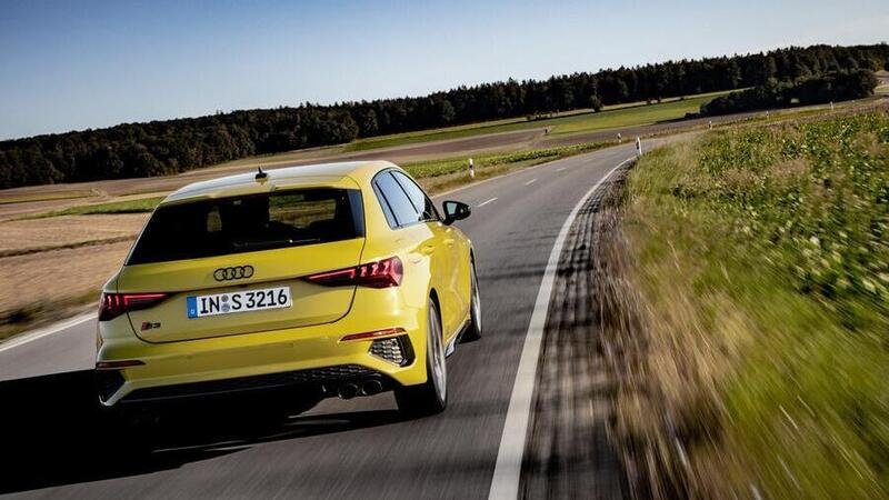 Nuova Audi S3 2020: berlina o Sportback, ma sportiva hi-tech [310CV 4x4, 49K]