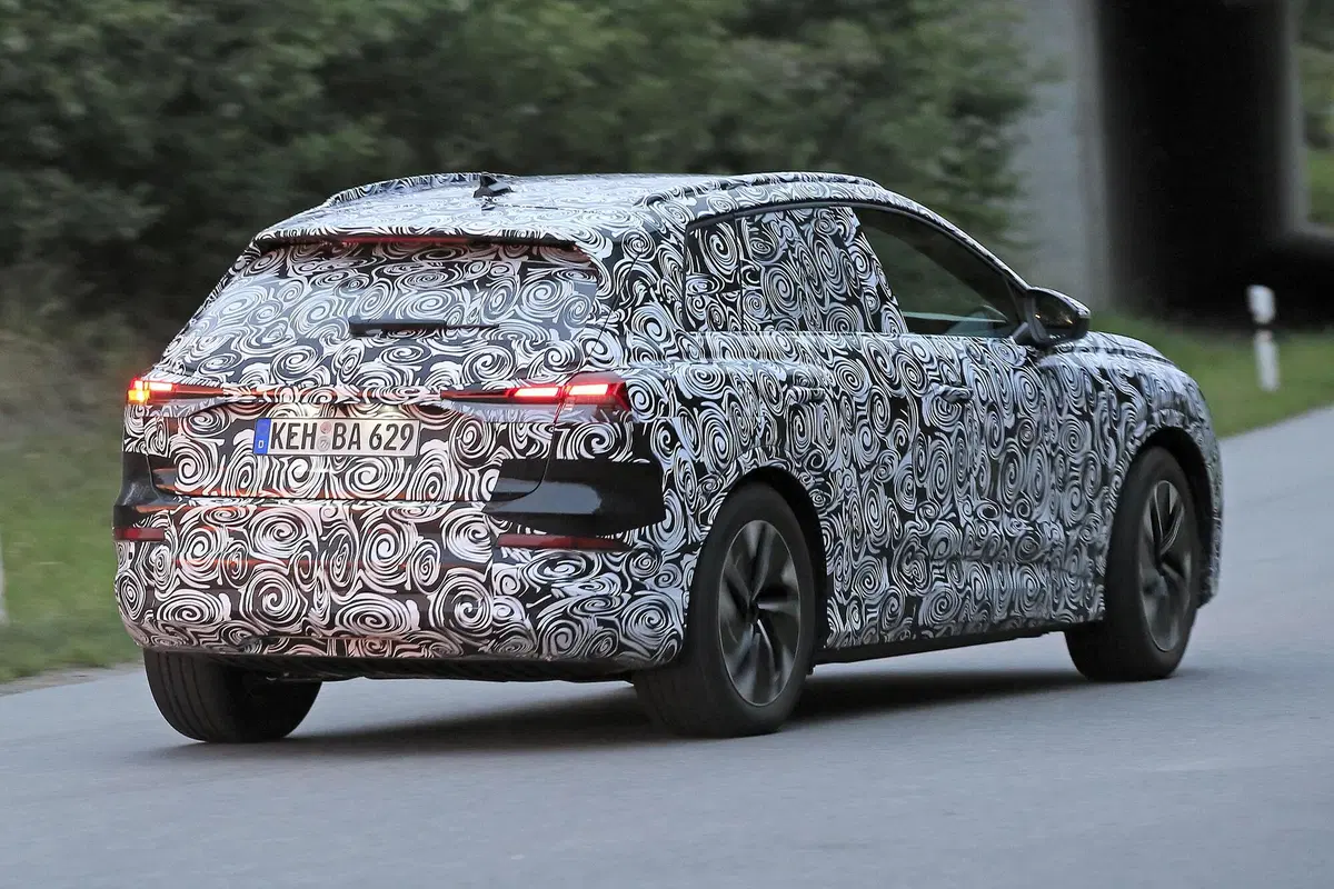 Audi Q4 e-tron, le foto spia (4)