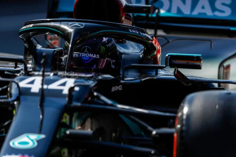 F1, GP Mugello 2020: pole per Hamilton. Quinto Leclerc