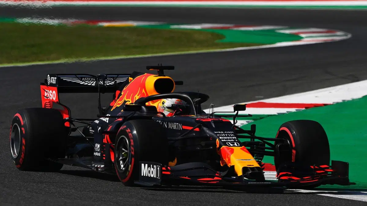F1, GP Mugello 2020: Hamilton impressionante al Mugello, pista vera (28)
