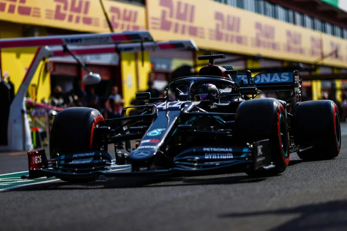 F1, GP Mugello 2020: Hamilton impressionante al Mugello, pista vera (29)