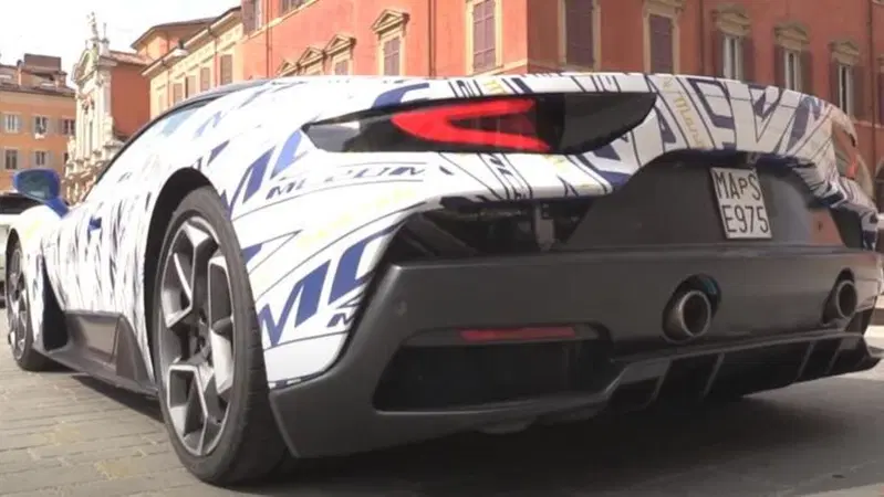 Maserati MC20: come suona il V6 biturbo! E&rsquo; il canto di Nettuno! [VIDEO]
