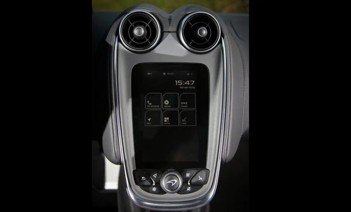 McLaren 540C (2016-20) (15)