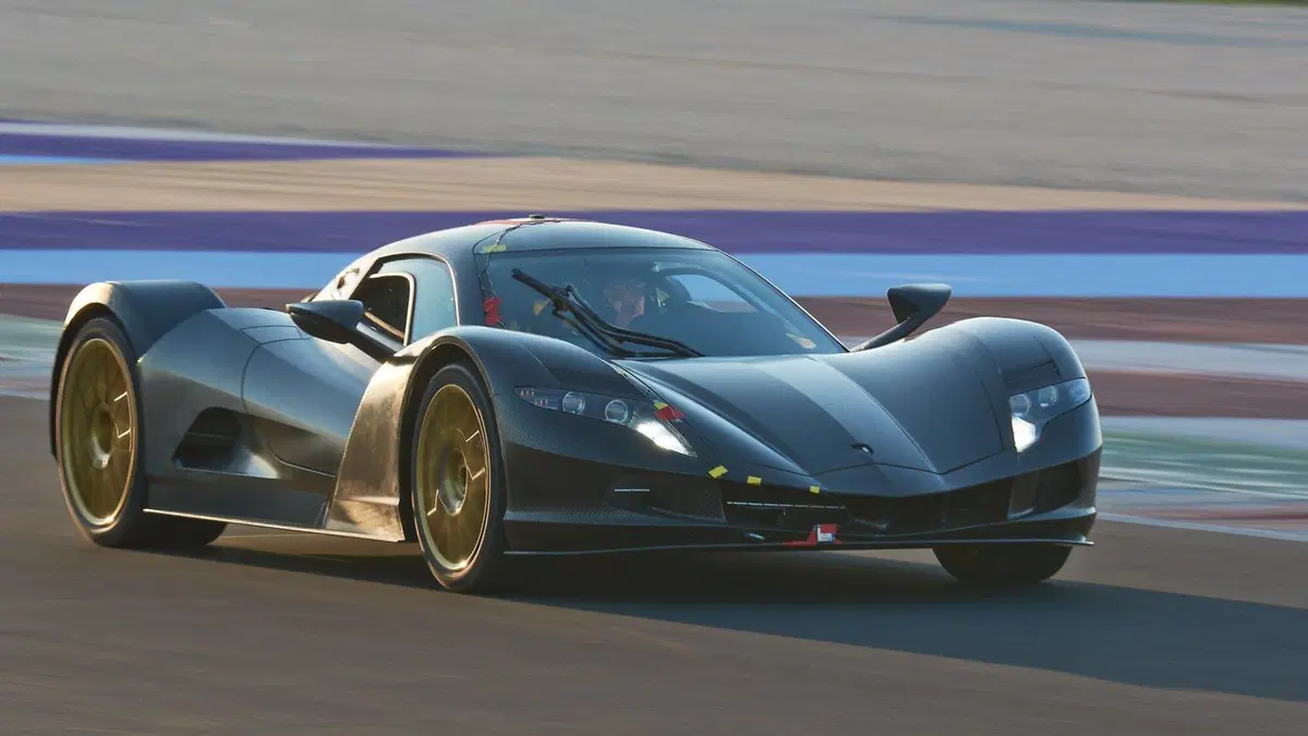 L’Aspark Owl a Misano: la hypercar elettrica ha numeri pazzeschi (prezzo compreso)
