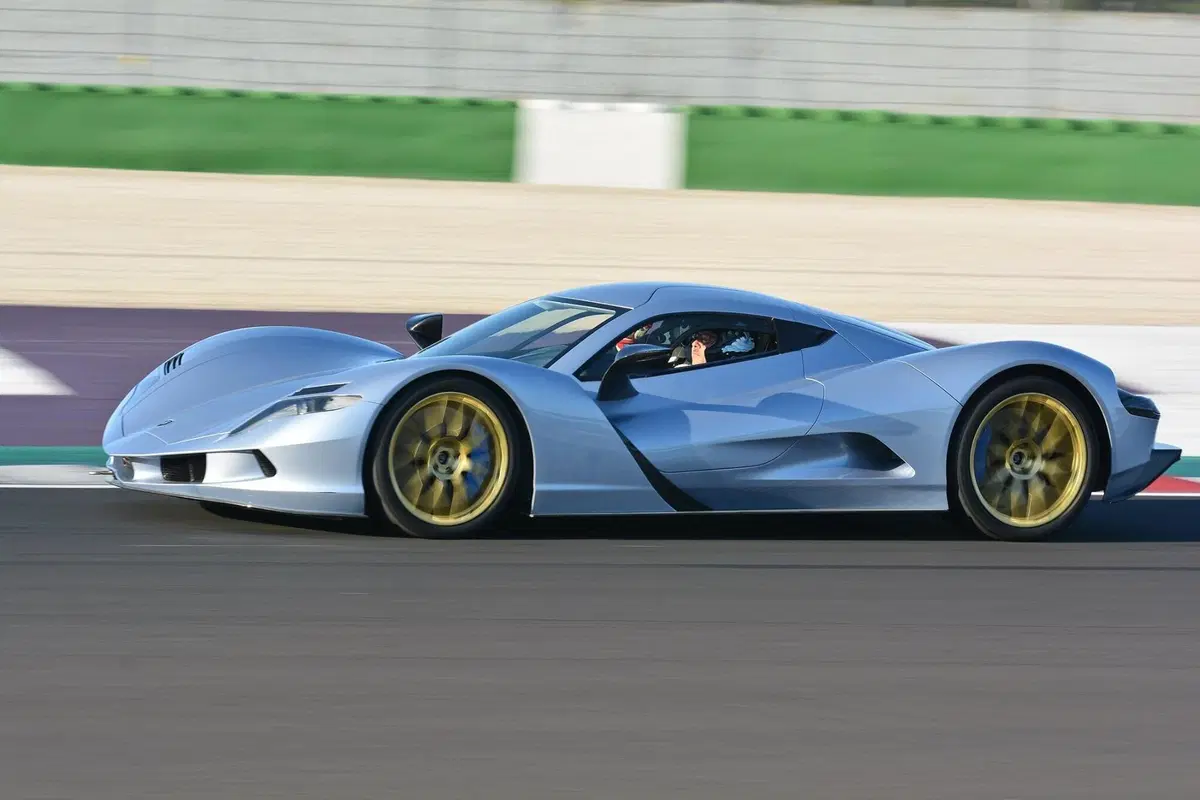 L’Aspark Owl a Misano: la hypercar elettrica ha numeri pazzeschi (prezzo compreso) (5)