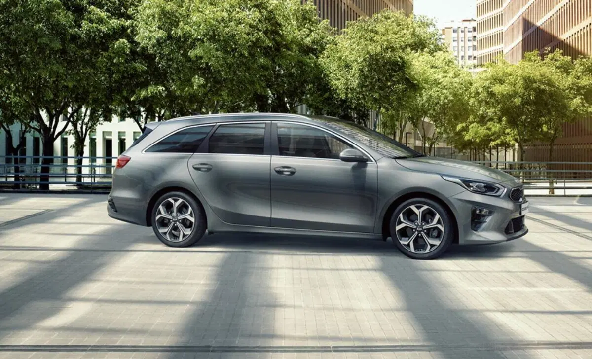 Kia Ceed Sport Wagon (2018-->>) (8)