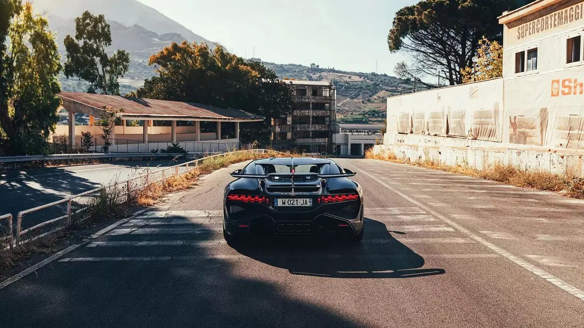 La Bugatti Divo sulle strade della Targa Florio (5)