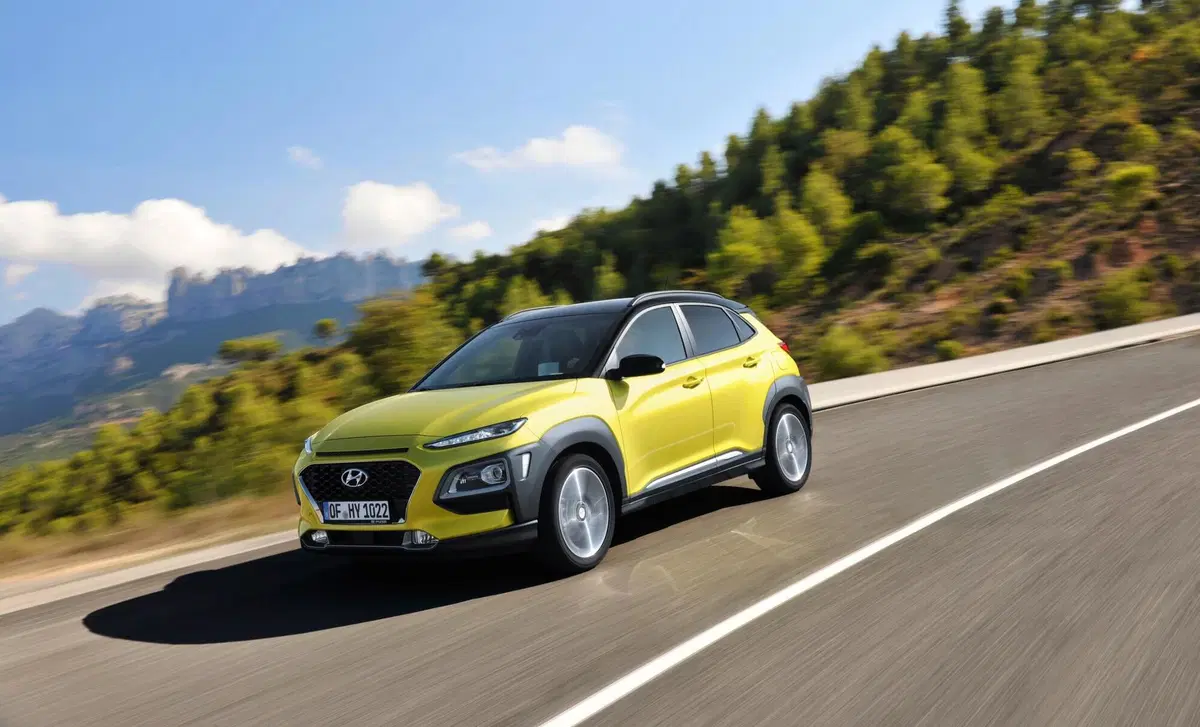 Hyundai Kona 1.6 CRDI 115 CV Exellence (10)