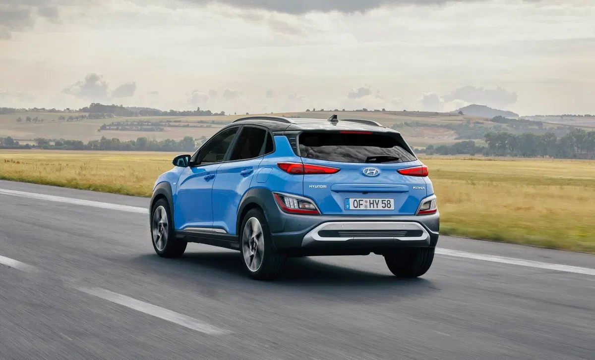 Hyundai Kona 1.6 CRDI 115 CV Exellence (9)