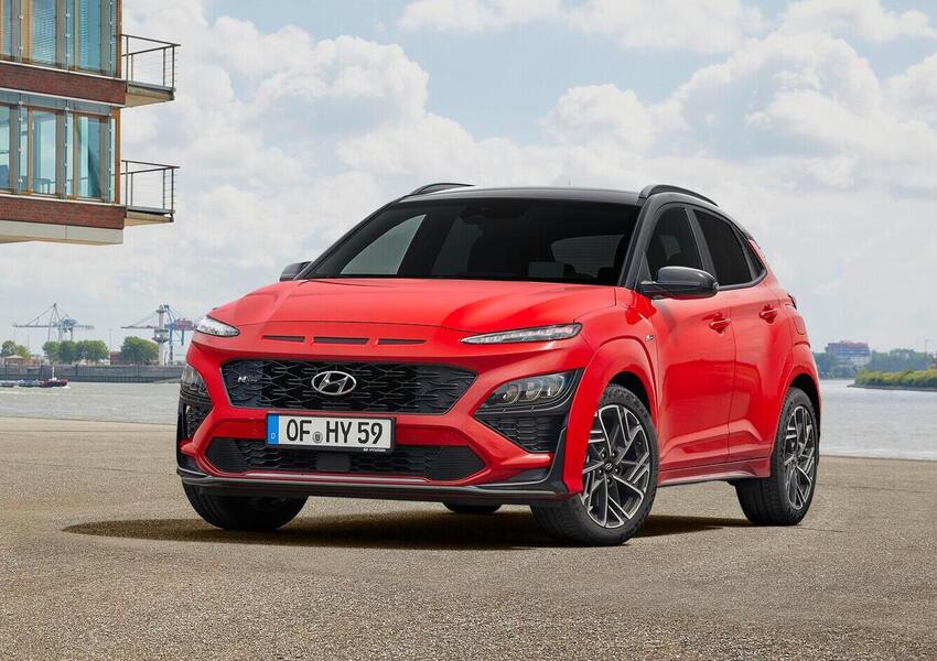 Hyundai Kona EV 64 kWh XClass nuove, listino prezzi auto nuove ...