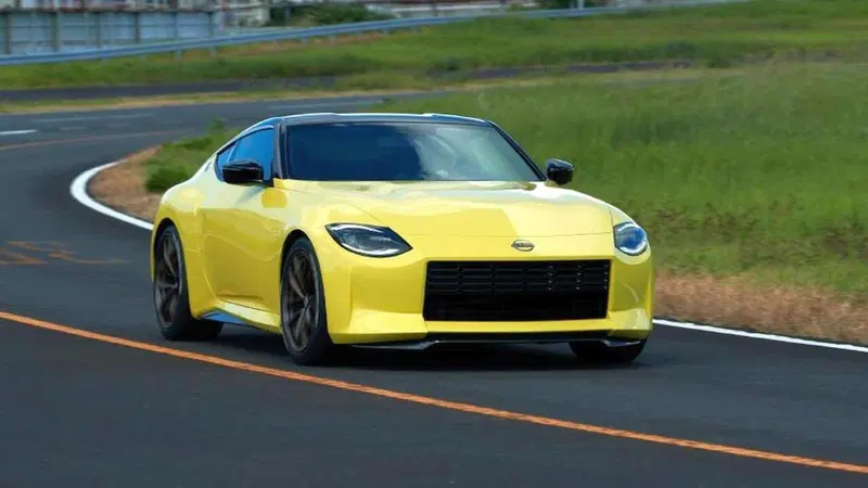 Nissan Z Proto, la nuova &ldquo;Z&rdquo; ha un che di retr&ograve;