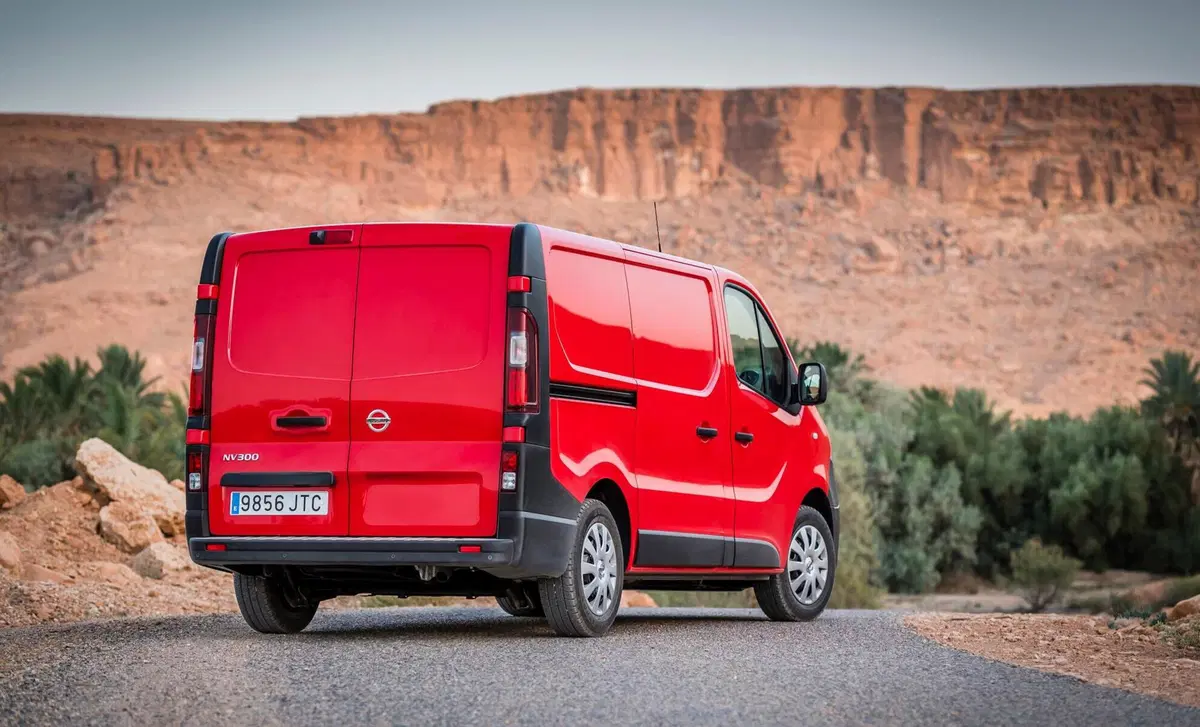 Nissan NV300 Furgone (2016-22) (4)