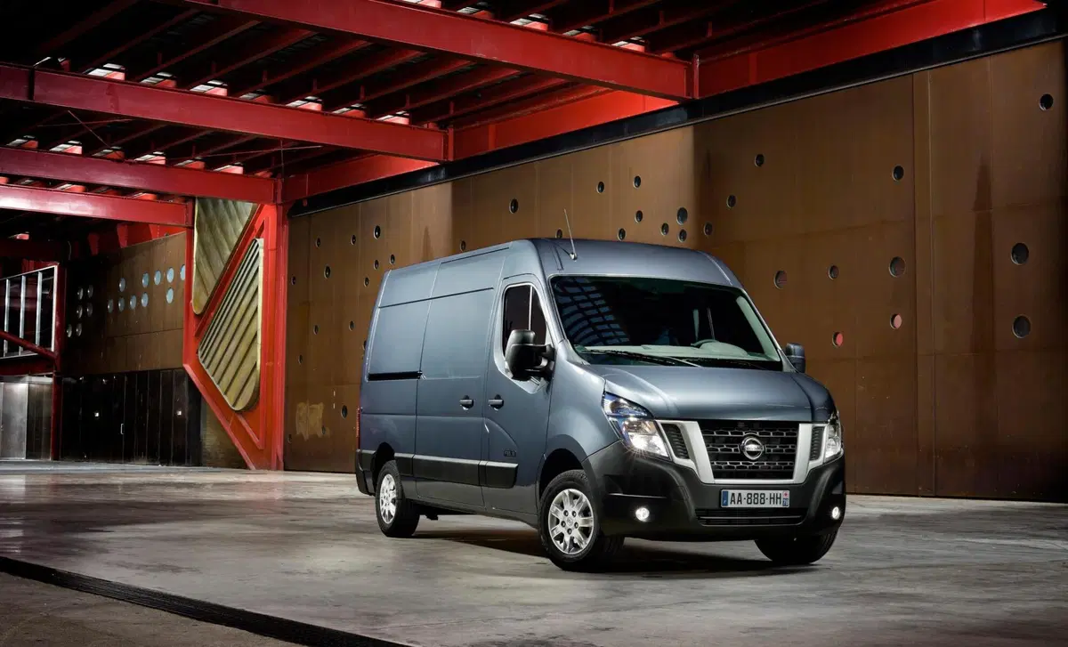Nissan NV400 Furgone (2011-22) (23)