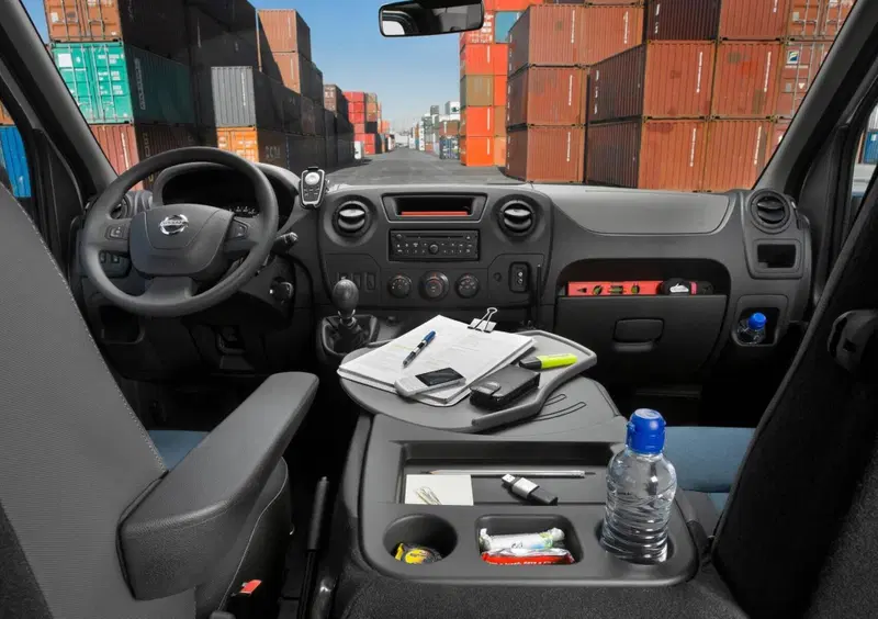 Nissan NV400 Furgone (2011-22) (17)