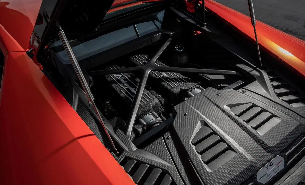 Lamborghini Huracán Coupé Coupe 5.2 Tecnica 640cv rwd (32)