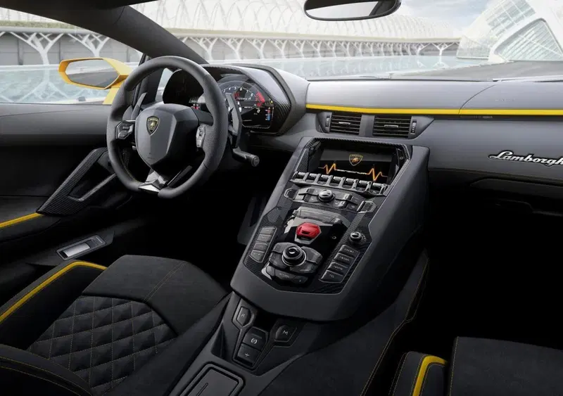 Lamborghini Aventador Coupé (2011-21) (28)