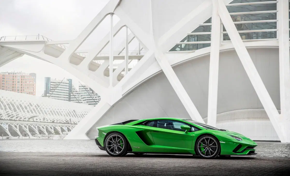 Lamborghini Aventador Coupé SVJ 6.5 V12 (27)
