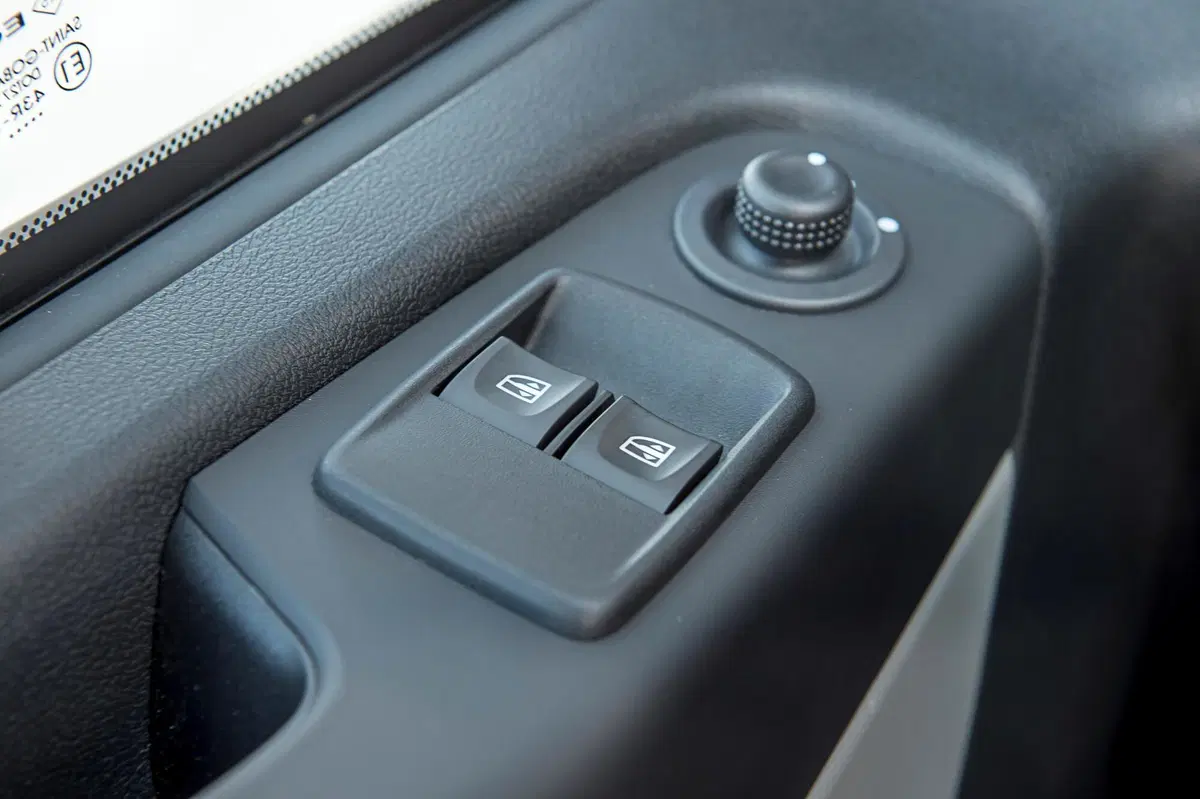 Nissan NV300 Telaio (2016-20) (10)