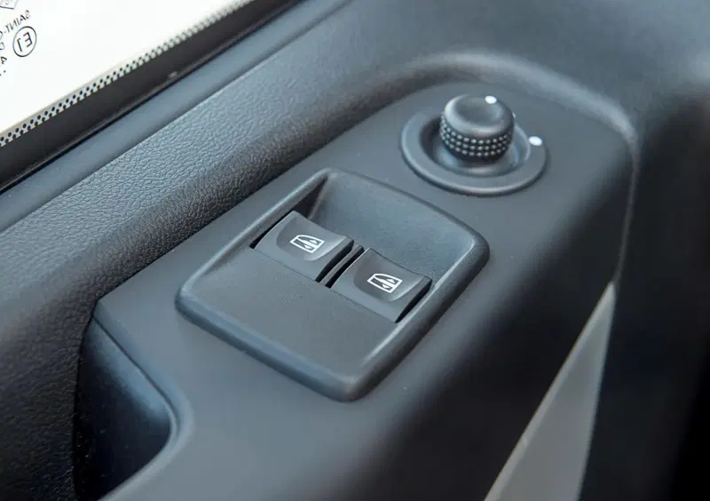 Nissan NV300 Telaio (2016-20) (10)