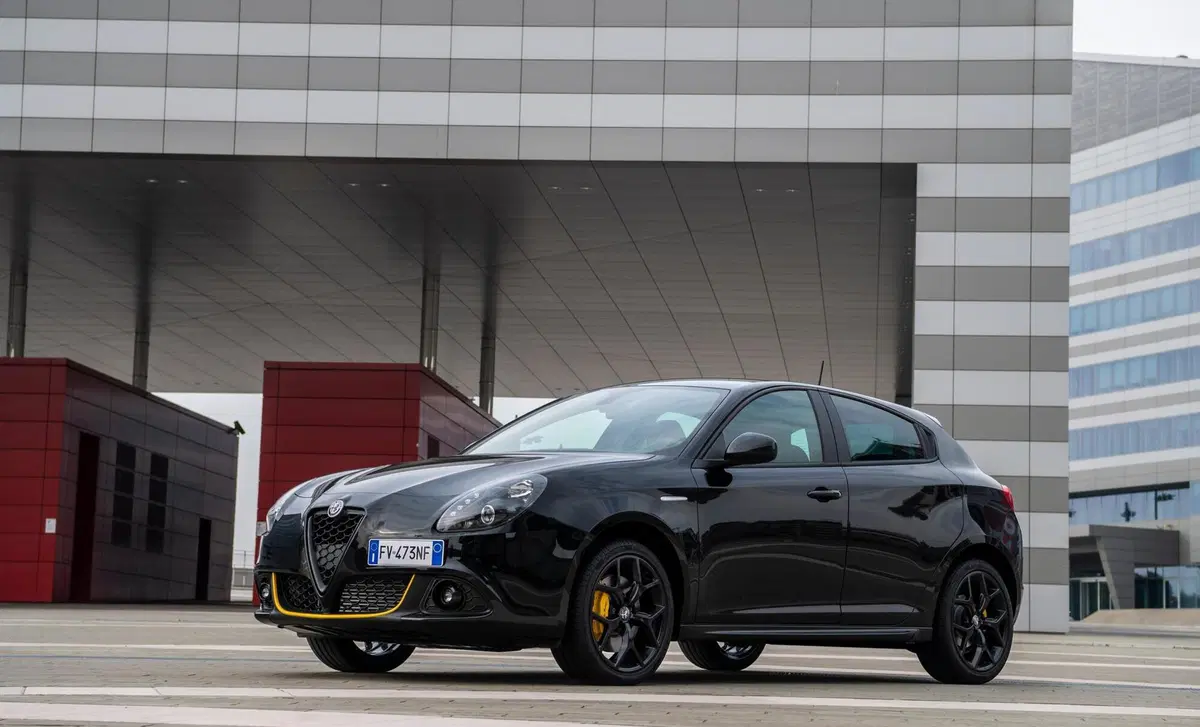 Alfa Romeo Giulietta 1.6 JTDm Sport 120cv my19 (20)