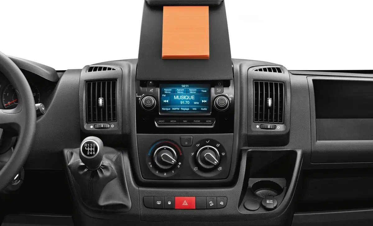 Peugeot Boxer Telaio 335 2.2 BlueHDi 140 S&S PLM Cassonato Premium (11)