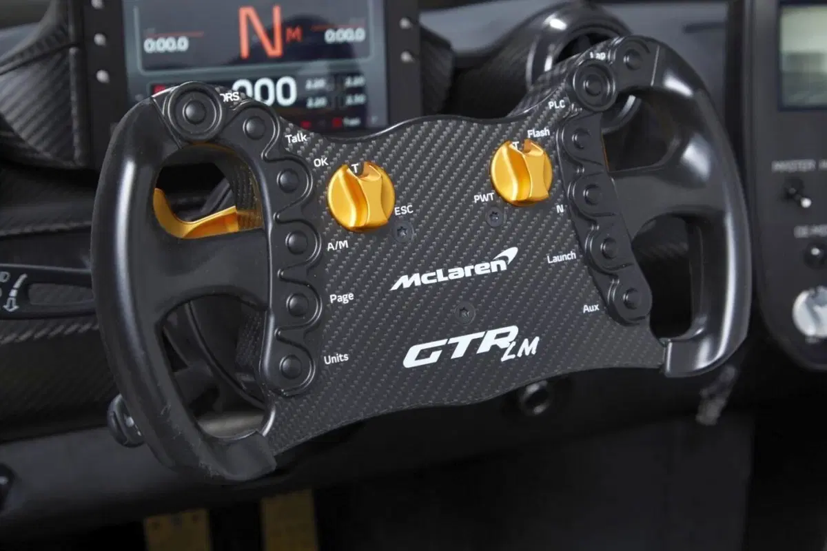 McLaren Senna GTR LM: cinque “special” ricordando la Le Mans del '95 (30)