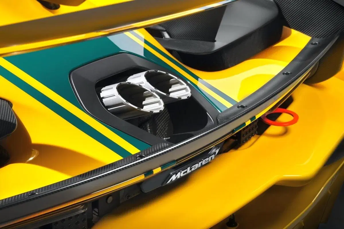 McLaren Senna GTR LM: cinque “special” ricordando la Le Mans del '95 (38)