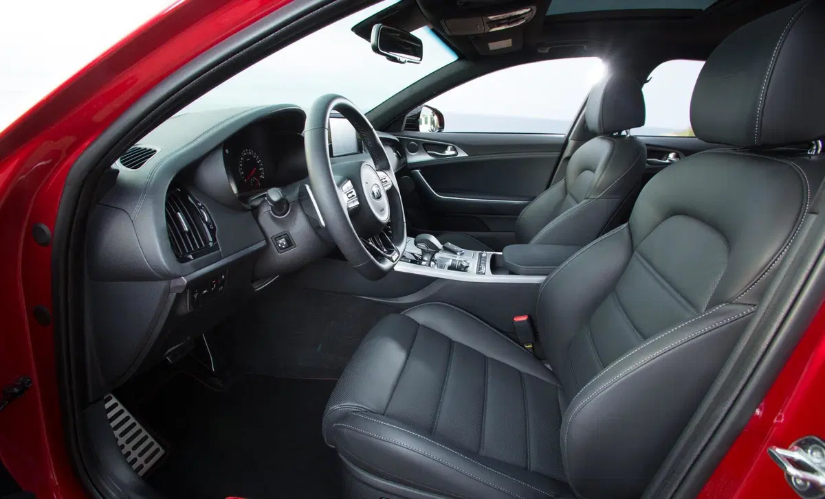 Kia Stinger (2018-21) (12)