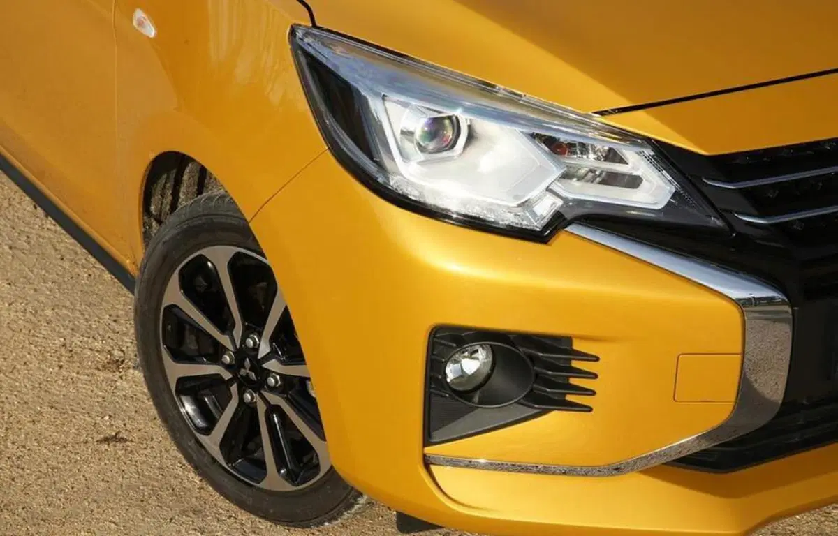 Mitsubishi Space Star 1.2 Intense SDA (21)