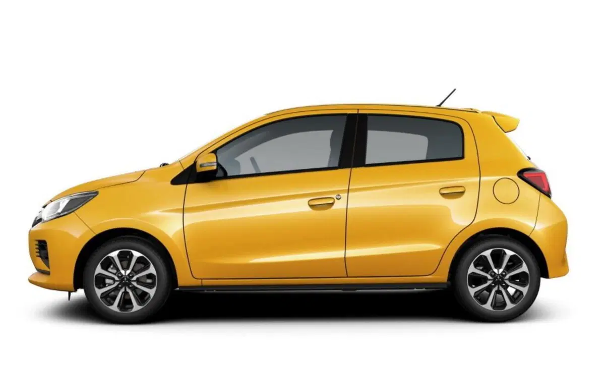 Mitsubishi Space Star 1.2 Intense SDA (2)