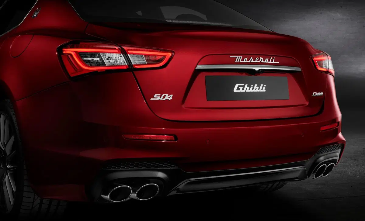 Maserati Ghibli Ghibli V6 S Q4 (24)