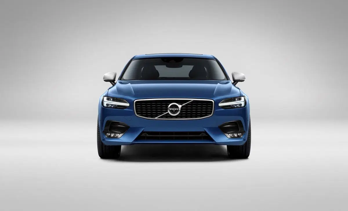 Volvo S90 2.0 b5 Core awd auto (17)