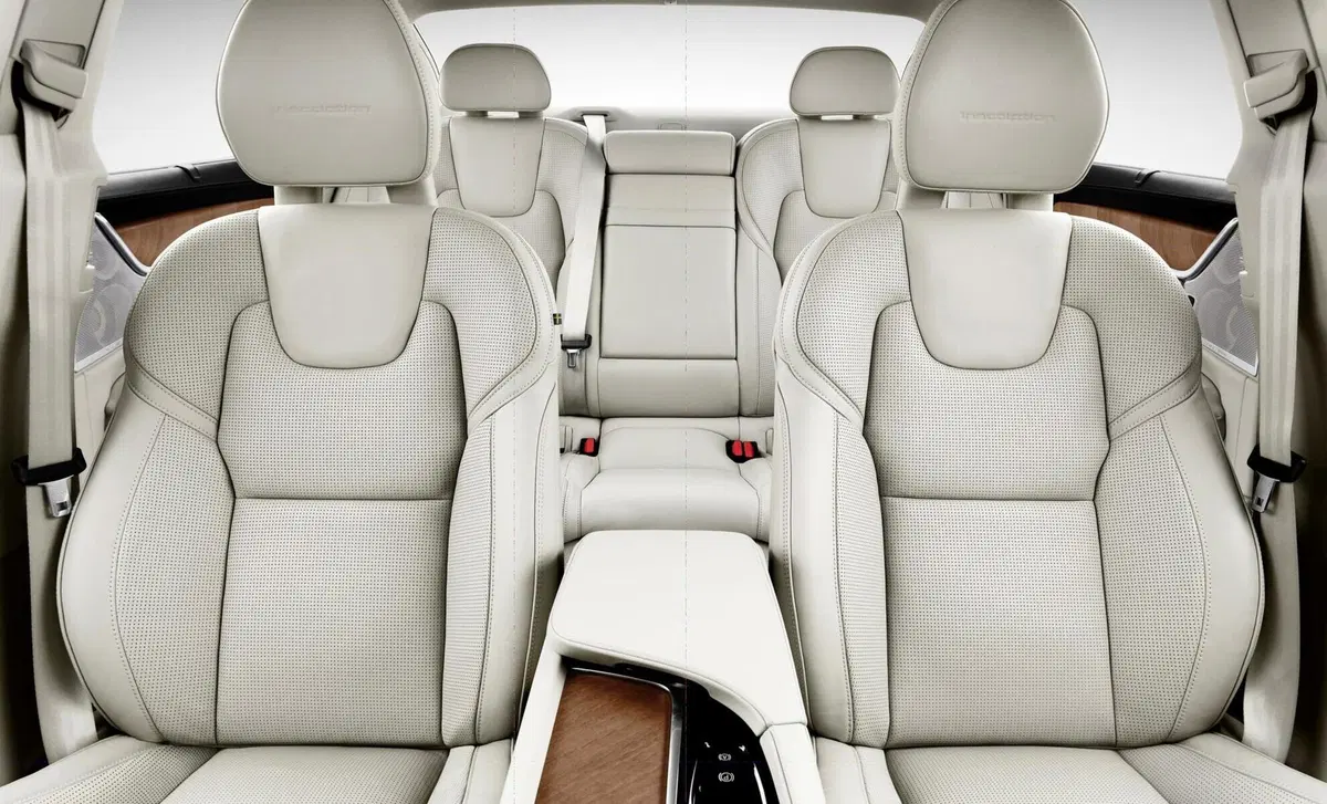 Volvo S90 2.0 b5 Core awd auto (34)