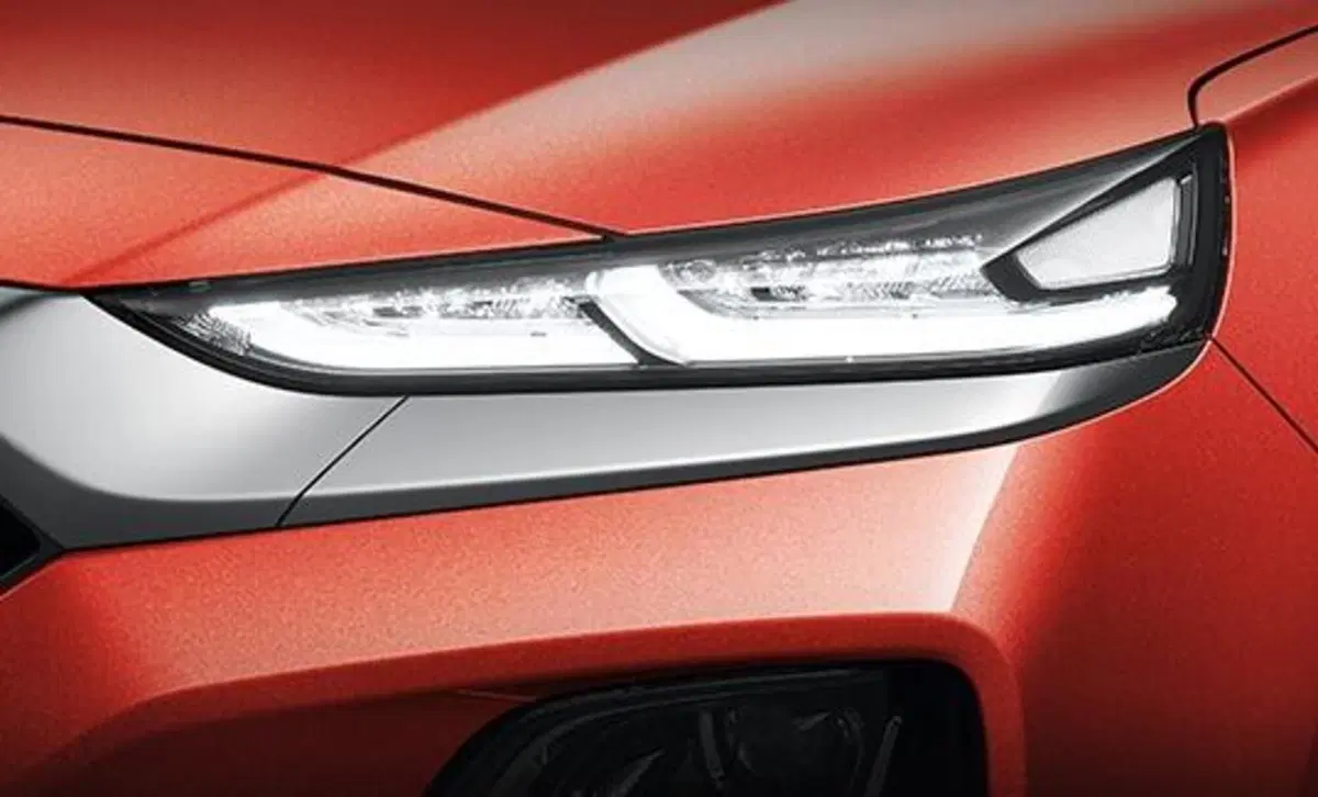 Hyundai Santa Fe (2018-22) (41)