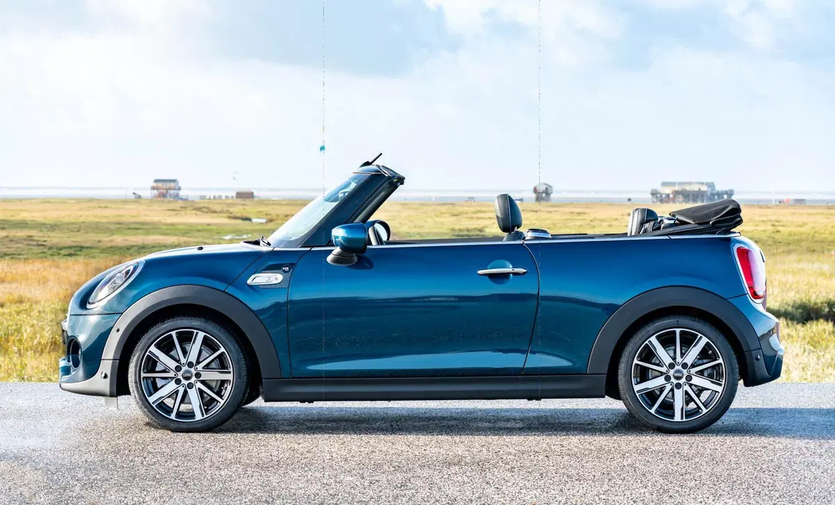 MINI Mini Cabrio 2.0 JCW JCW auto (27)