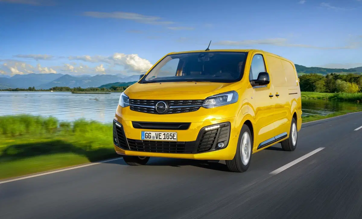 Opel Vivaro-e Furgone 50kWh PL-TN M Furgone Enjoy (10)
