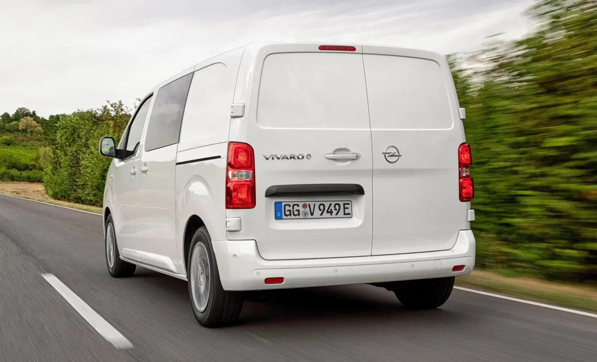 Opel Vivaro-e Furgone 50kWh PL-TN M Furgone Enjoy (4)