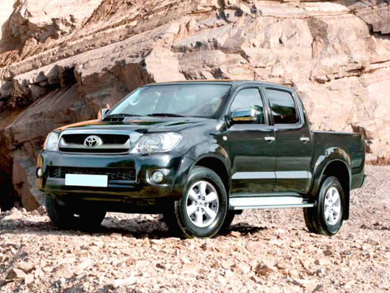 Toyota Hilux 2.5 D-4D 4WD 4p. Double Cab SR 