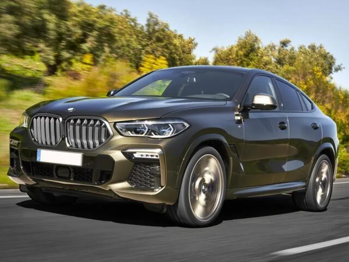 BMW X6 M50i (2)