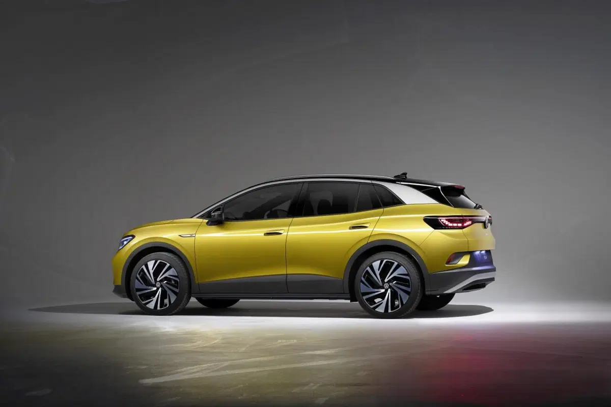 Volkswagen ID.4, arriva il crossover elettrico (12)